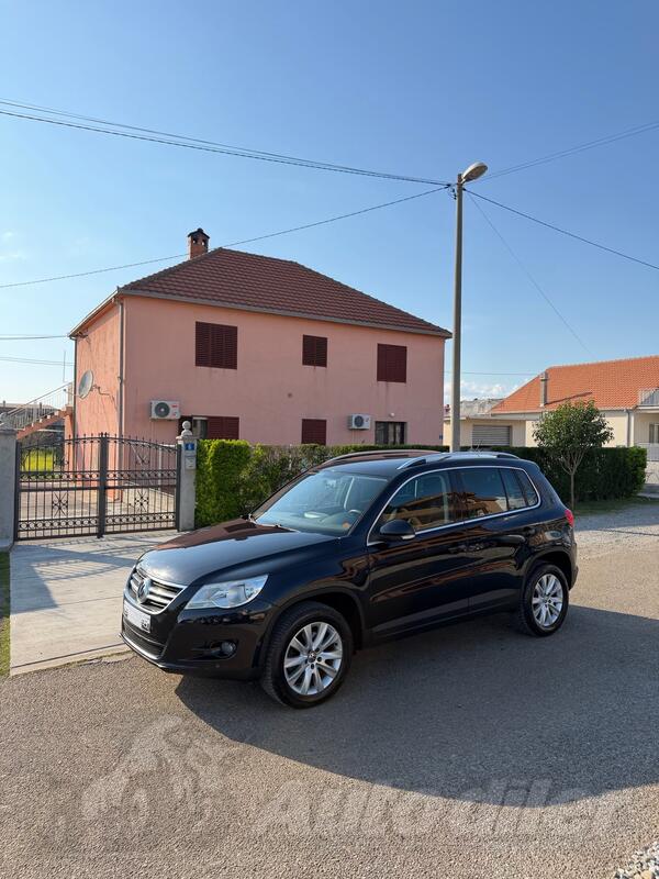 Volkswagen - Tiguan - 2.0 TDI 4 MOTION 4X4