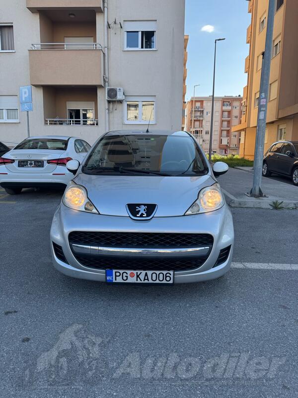 Peugeot - 107 - automatik 150 hiljada