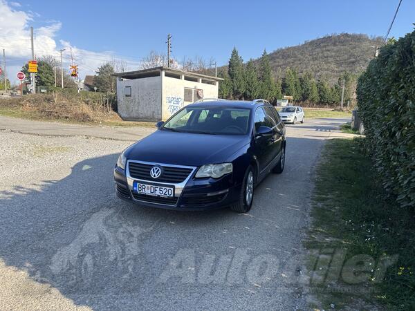 Volkswagen - Passat - 2.0