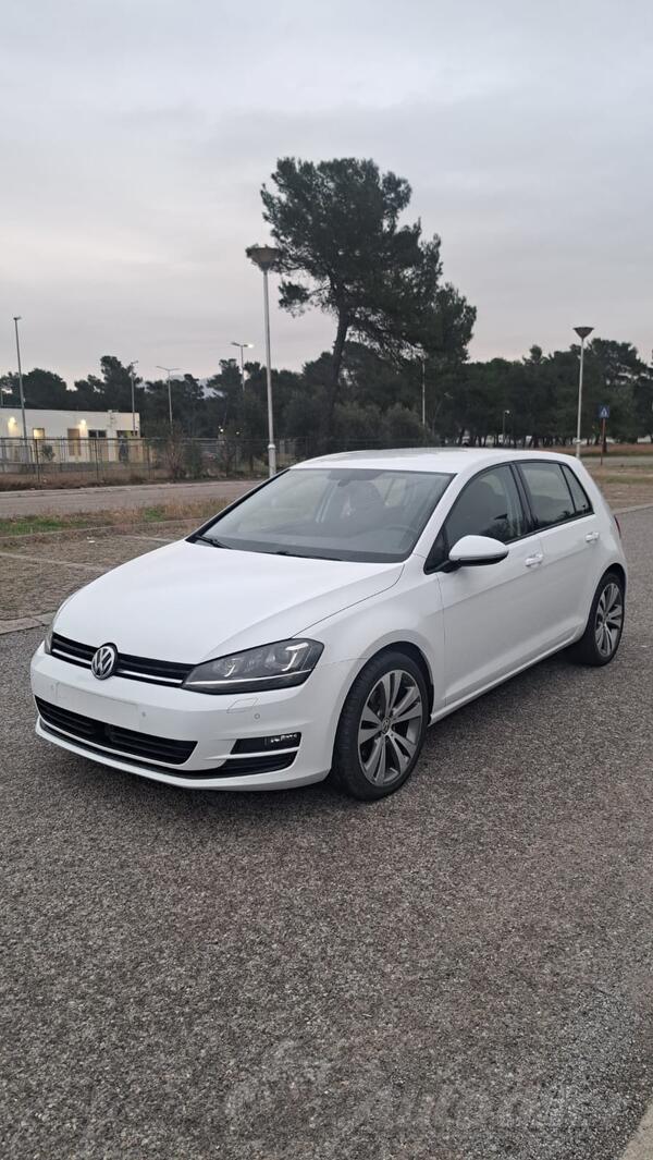 Volkswagen - Golf 7 - 2.0tdi