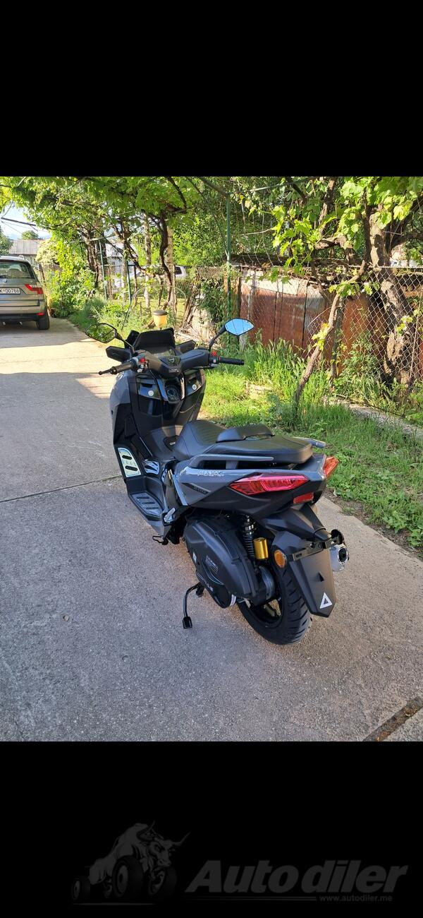 Ostalo - NAS MAX 200