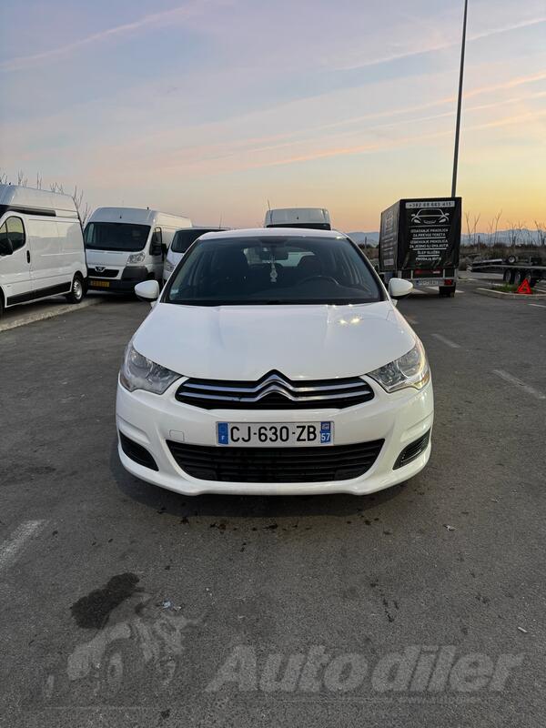 Citroen - C4 - 1.6 HDI