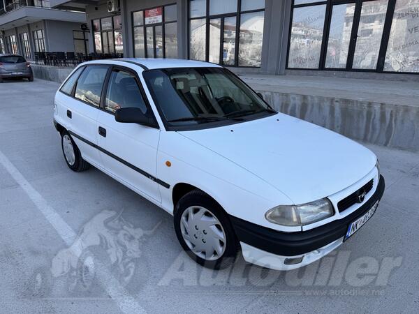 Opel - Astra - 1.7 Turbo dizel