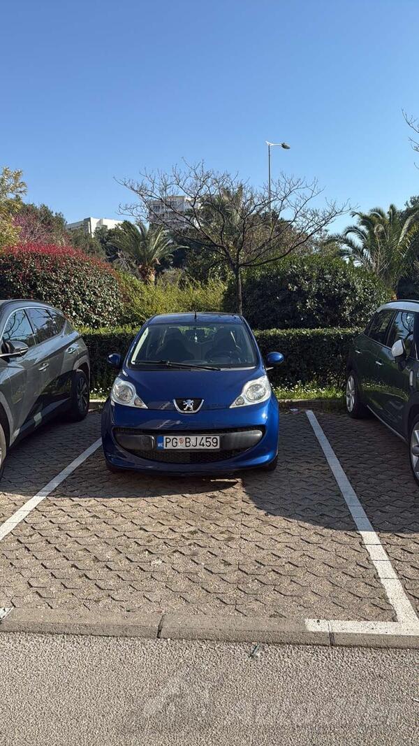 Peugeot - 107 - 1.0