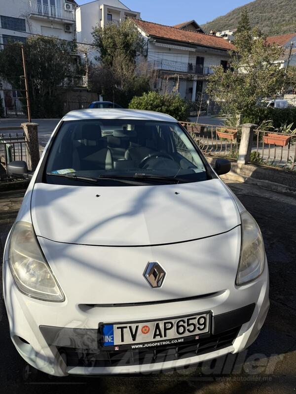 Renault - Clio - 1.5 dci