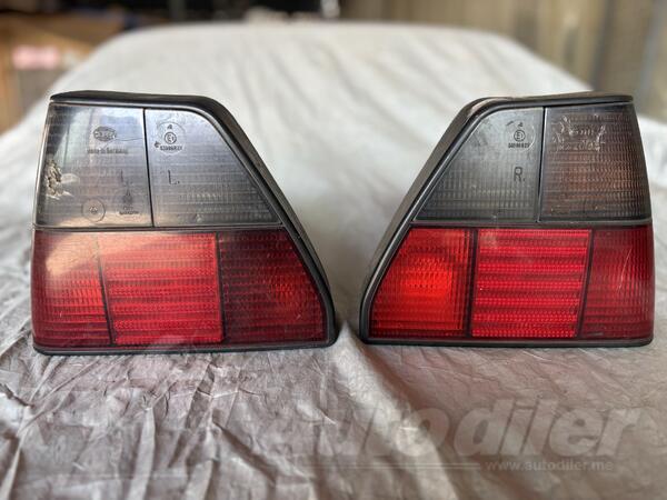 Oba stop svjetla za Volkswagen - Golf 2    - 1990