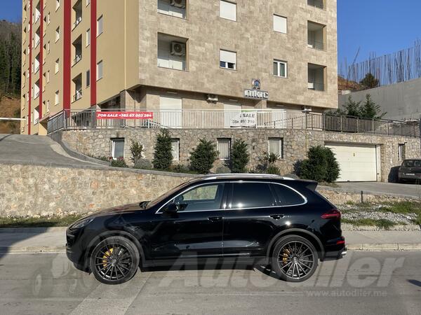 Porsche - Cayenne - 3.0