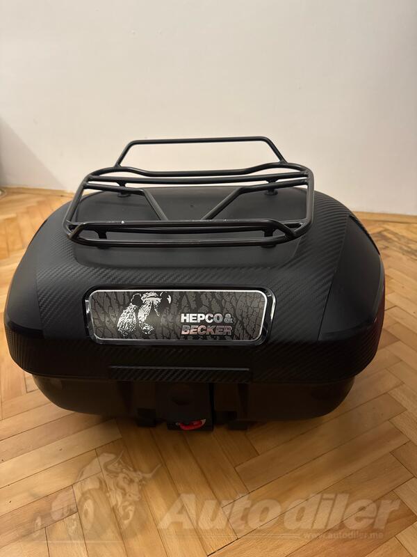 Krovni nosači, koferi, šatori i galerije