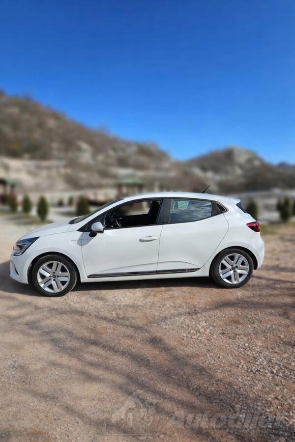 Renault - Clio - 1.6