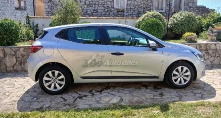 Renault - Clio - 1.5 DCI Eco Teck 1/2021 Black Edition Novi Model