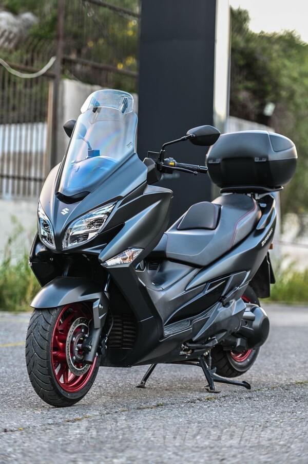 Suzuki - Burgman 400