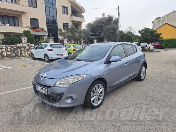 Renault - Megane - 1,9 DCI