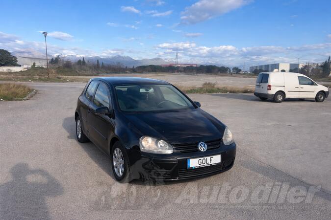 Volkswagen - Golf 5 - 1.9 TDI