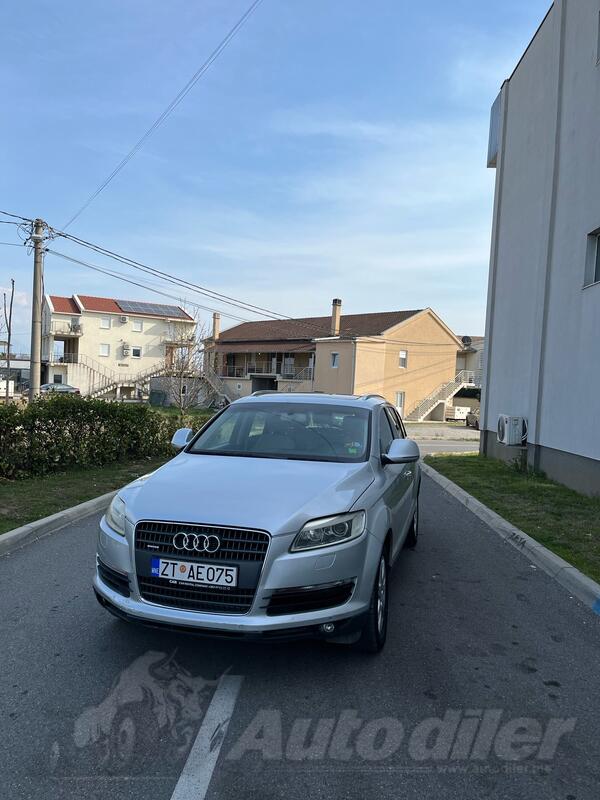 Audi - Q7 - 3.0 tdi