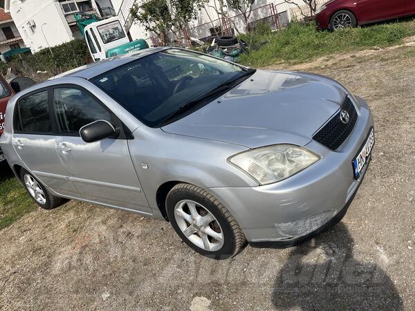 Toyota - Corolla - 2.0