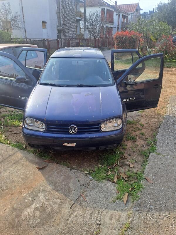 Volkswagen - Golf 4 - 1.9 tdi