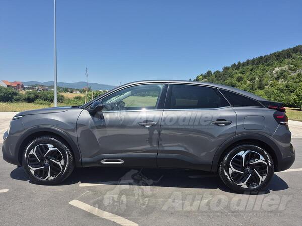 Citroen - C4 - 1.2 Benzin