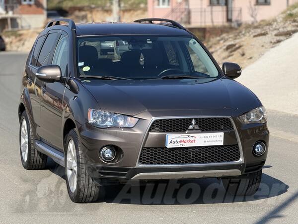 Mitsubishi - Outlander - 2.2 DI-D
