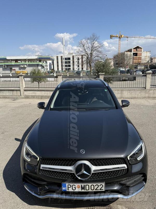 Mercedes Benz - GLC 200