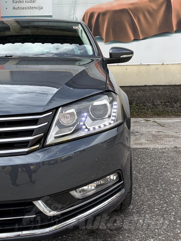 Volkswagen - Passat - 2.0 Tdi HighLine