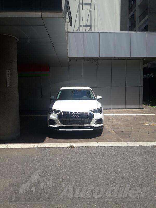 Audi - Q3 - 35 TDI