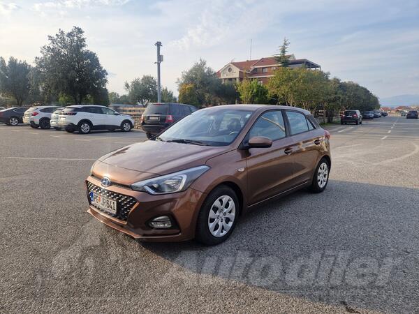 Hyundai - i20 - 1.4