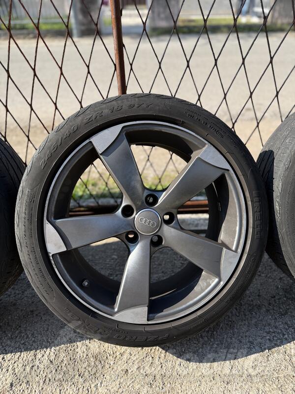 Fabričke felne i Pirelli P Zero gume