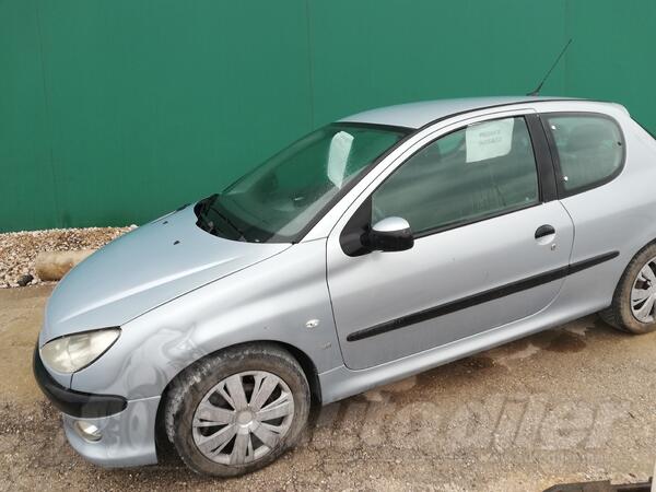 Peugeot - 206 - 2.0 hdi
