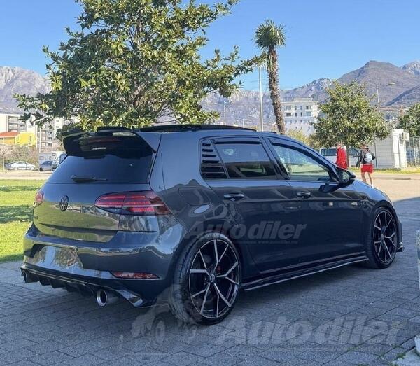 Volkswagen - Golf 7 - 2/0