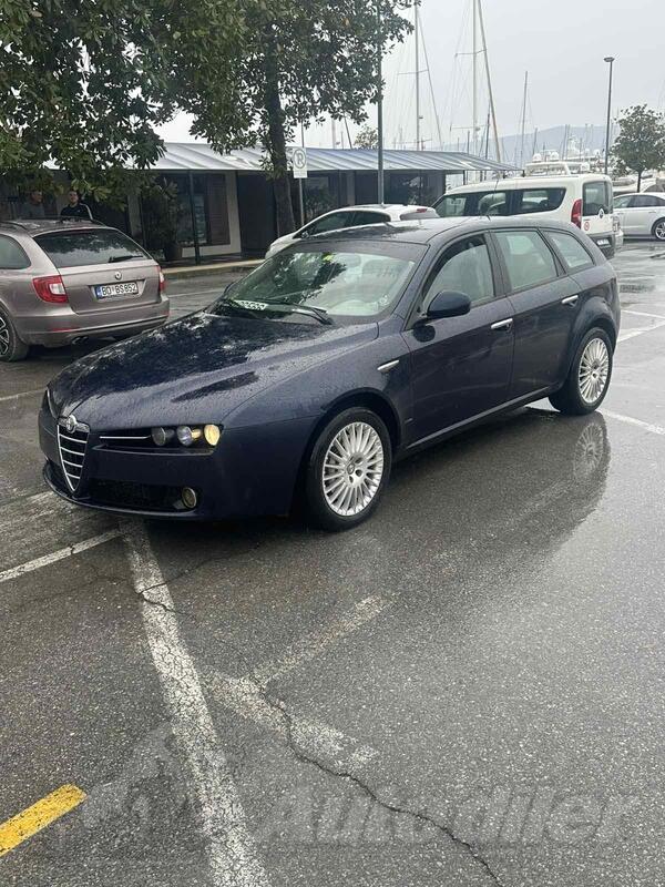 Alfa Romeo - 159 - 1.9jtdm 147kw