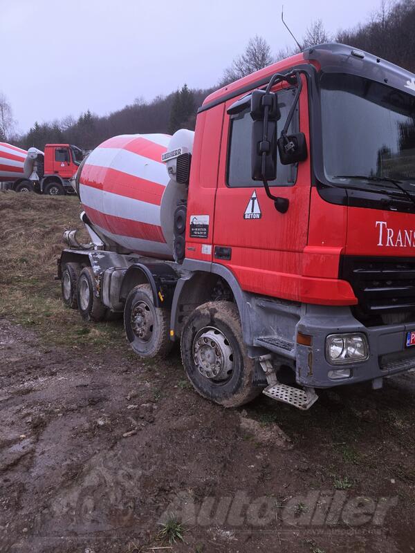 Mercedes Benz - 4141