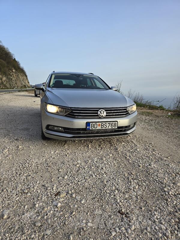 Volkswagen - Passat - 2.0TDI