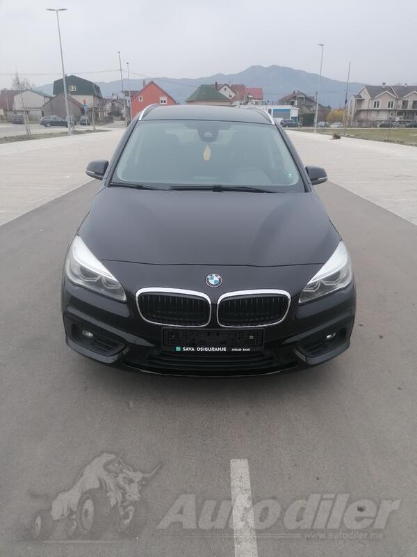 BMW - 218 Gran Tourer - bnw