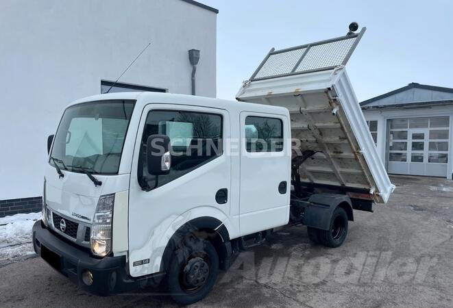 Nissan - NT400 Cabstar Doka / 3 s kiper / LTK351