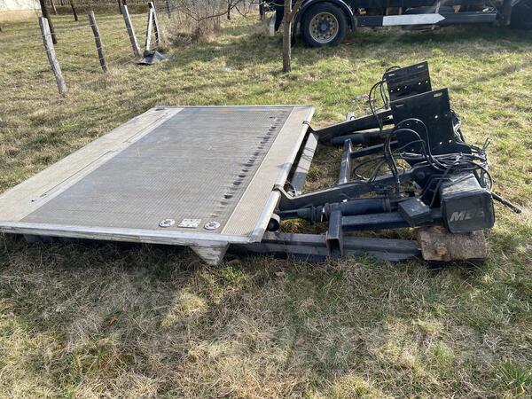 Mercedes Benz - Rampa