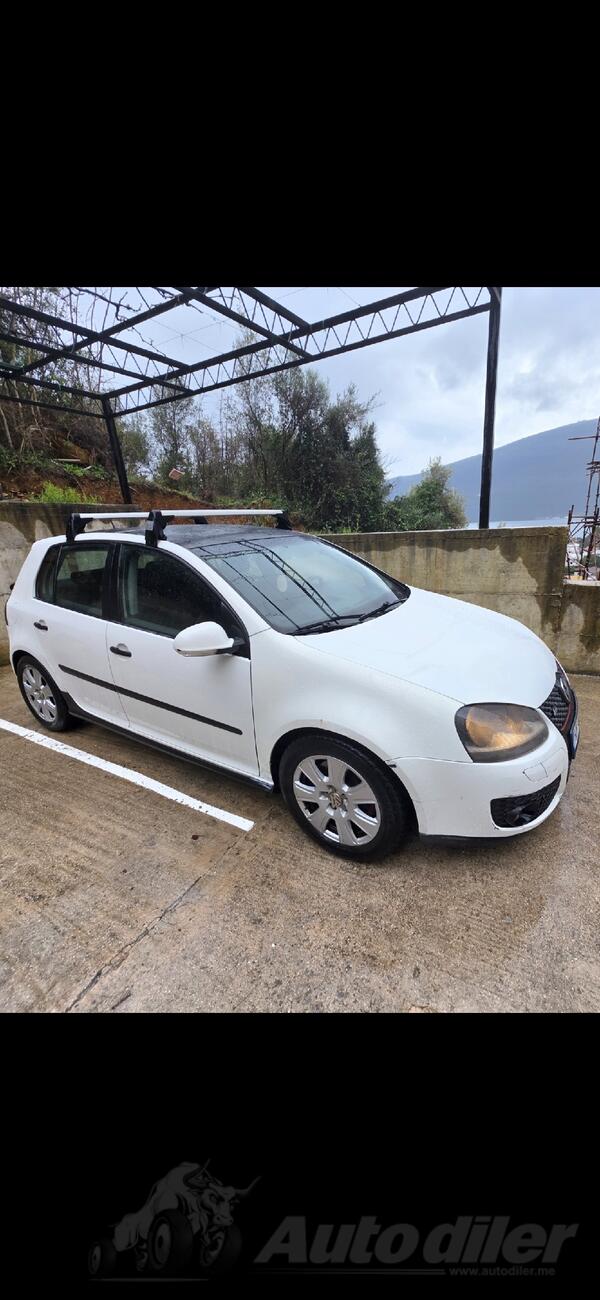 Volkswagen - Golf 5 - 1.9 TDI