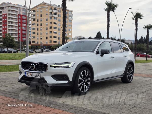 Volvo - V60 - cross cunatry 4x4