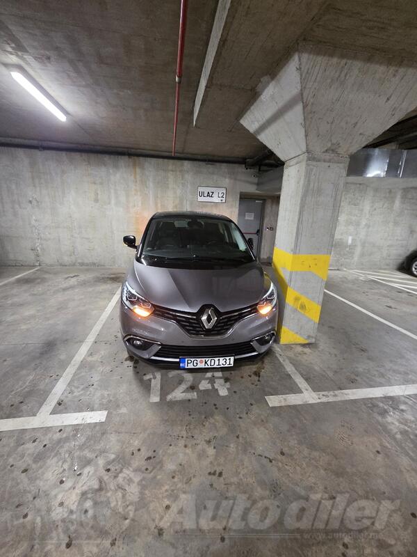 Renault - Scenic - 1.6