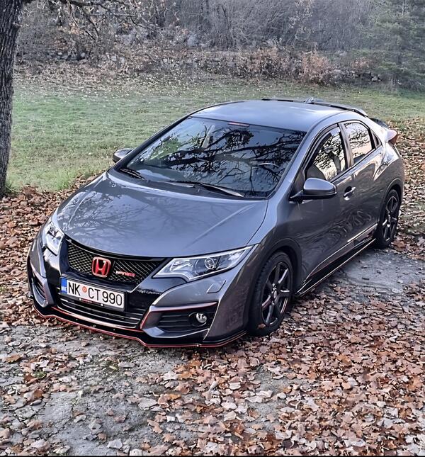 Honda - Civic - 1.8 vtec