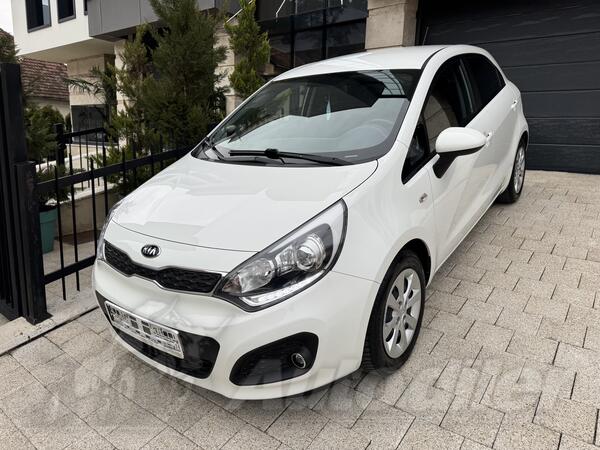 Kia - Rio - Rio 1.1 CRDi