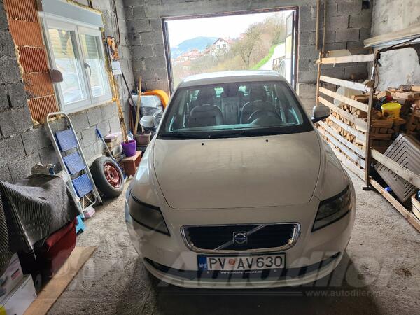 Volvo - S40 - 1.6 D