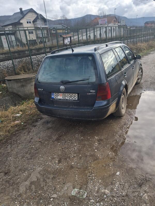 Volkswagen - Golf 4 - 1.9