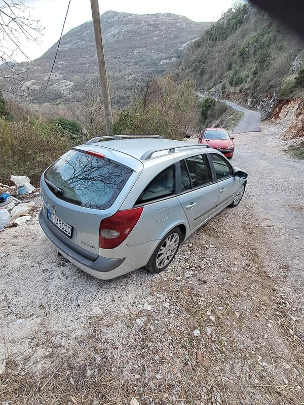 Renault - Laguna