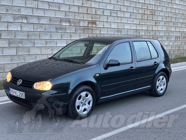 Volkswagen - Golf 4 - 1900