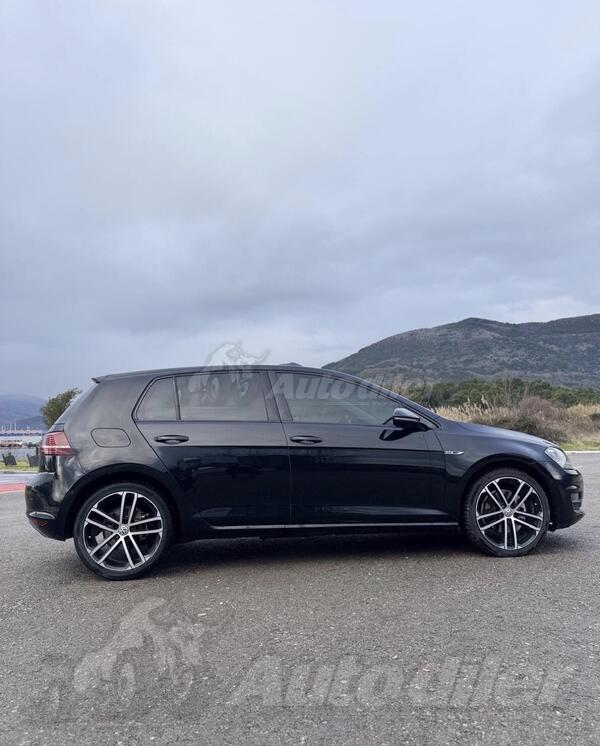 Volkswagen - Golf 7 - 2.0 TDI