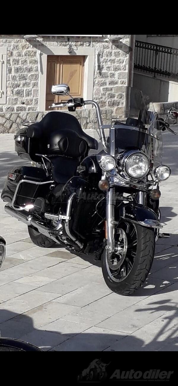 Harley-Davidson - FLHRCI (Road King)
