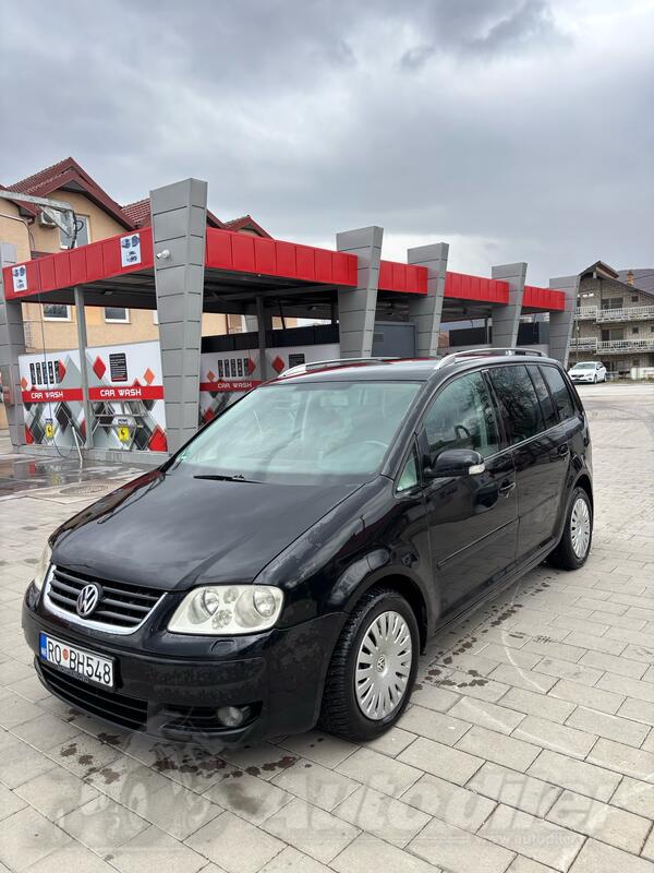 Volkswagen - Touran - 2.0
