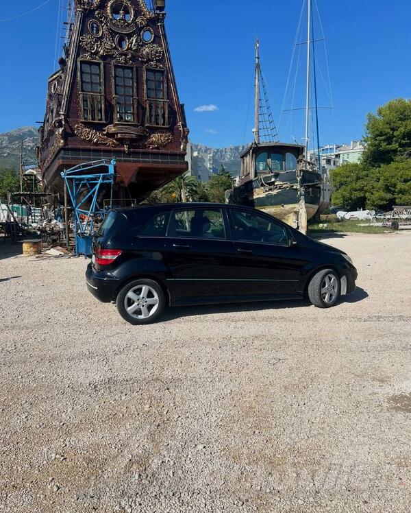 Mercedes Benz - B 150