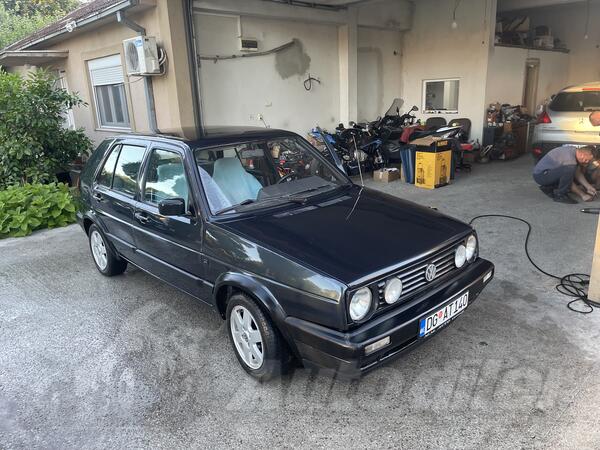Volkswagen - Golf 2 - 1.6 benzin plin