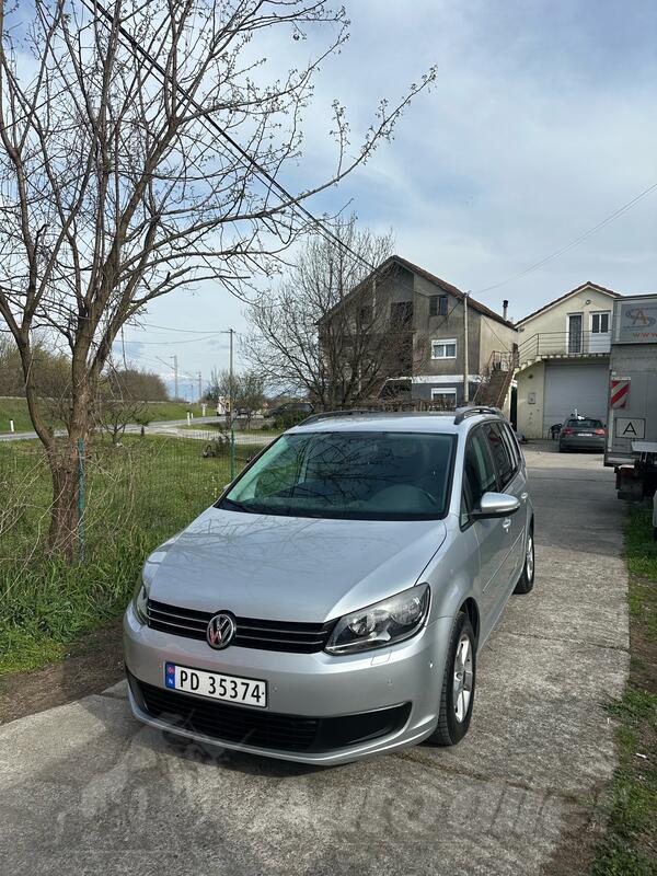 Volkswagen - Touran - 1.6 tdi